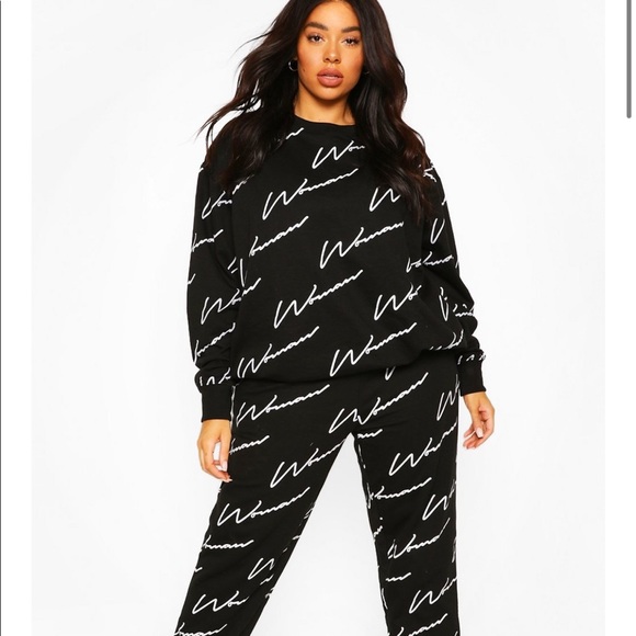 boohoo jogging suits